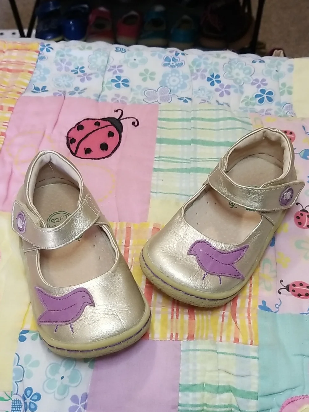 Livie & Luca Metallic Leather Mary Janes with Purple Leather Bird Size 8 Pio Pio